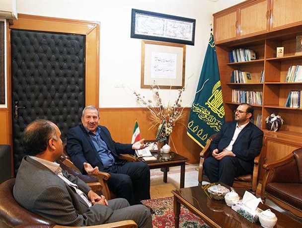 نویسندگان و پژوهشگران، افکار ناب شهید مدرس(ره) را به عنوان الگوی استعمارستیزی معرفی کنند