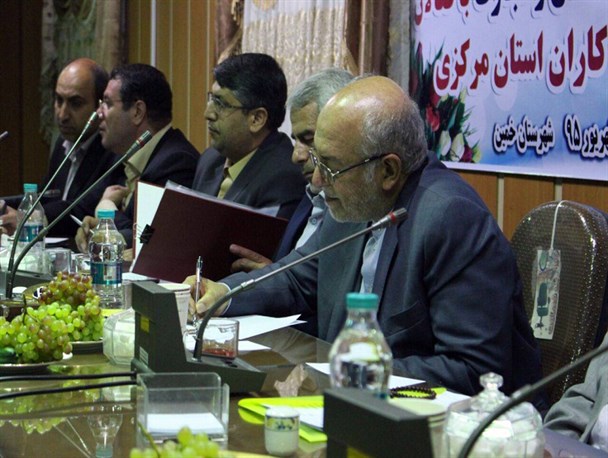 نشست صنعتگران استان مرکزی با وزیر صنعت، معدن و تجارت