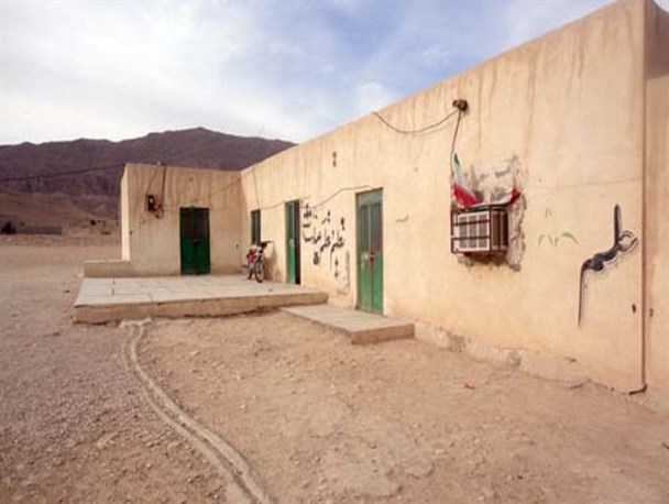 «بی‌آبی» سیلِ مهاجرت به راه انداخت؛ 4 روستای شهر فین خالی از سکنه شد