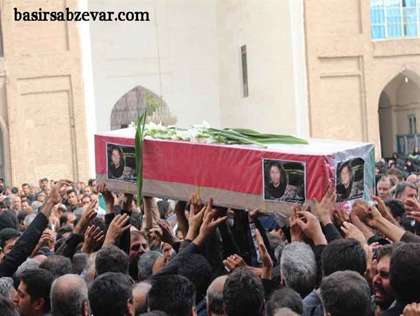 تشییع پیکر ابراهیم میان آبادی از جان باختگان حادثه منا