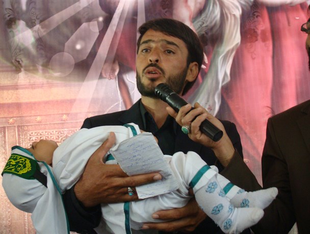 همایش بزرگ شیرخوارگان حسینی در زاوه برگزارشد