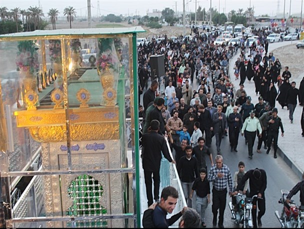 استقبال باشکوه از ضریح خیمگاه حضرت ابولفضل عباس(ع) در شهر برازجان/ گزارش تصویری
