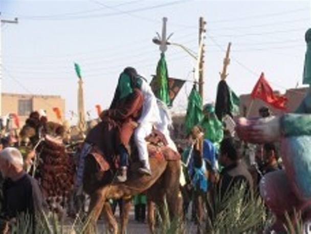 حرکت نمادین کاروان امام حسین (ع) در بخش فردوس/تصاویر