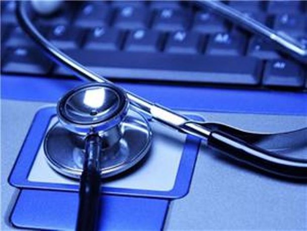پیگیری ها در خصوص حضور پزشکان متخصص در سرخه در حال انجام است