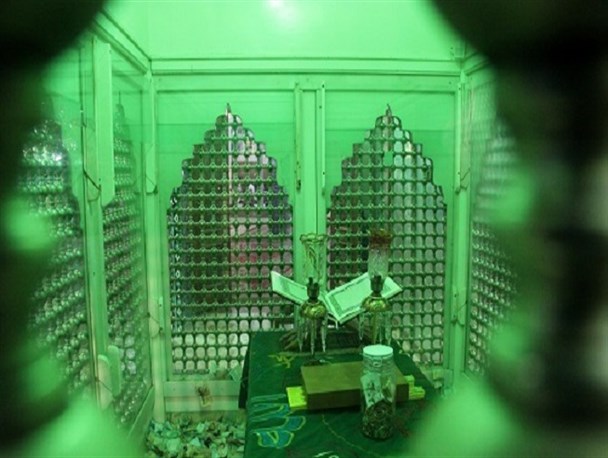 آیین غبارروبی مضجع شریف امامزاده جعفر(ع) در پیشوا برگزار شد + تصاویر