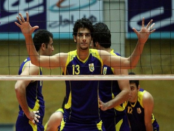 لاستیک بارز کرمان و گل گهر سیرجان در لیگ دسته یک والیبال کشور هم گروه شدند