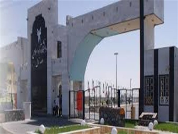 اعتراض دانشجویان دانشگاه آزاد زابل به حذف رشته تکنولوژی نرم افزار کامپیوتر/ بلاتکلیفی ۱۰۰ دانشجو در راهروهای دانشگاه