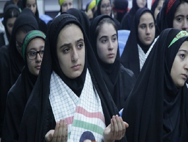 همایش دانش‌آموزی "ما زنده‌ایم" در بوشهر برگزار شد
