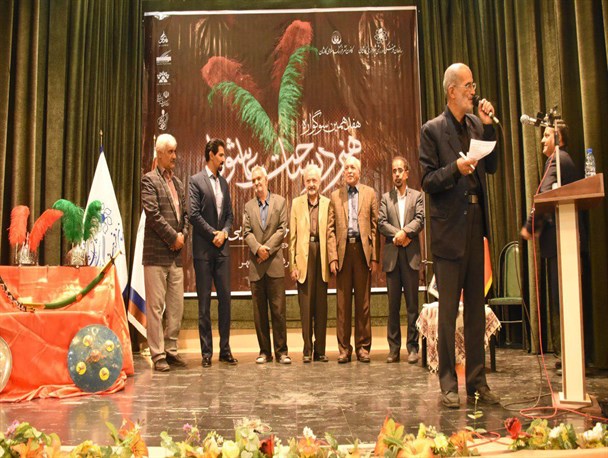 شب شعر عاشورایی در فرهنگسرای مهر کاشان برگزار شد