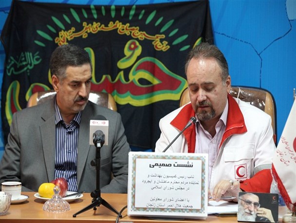جمعیت هلال احمر می تواند چهره تابناک جمهوری اسلامی را به نمایش بگذارد/ افزایش گرایش مردم به هلال احمر