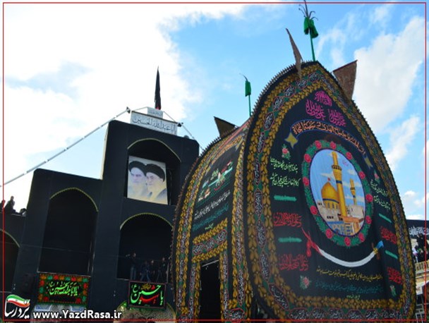 تصاویر/ نخل گردانی تفت نماد عظمت مصیبت کربلا