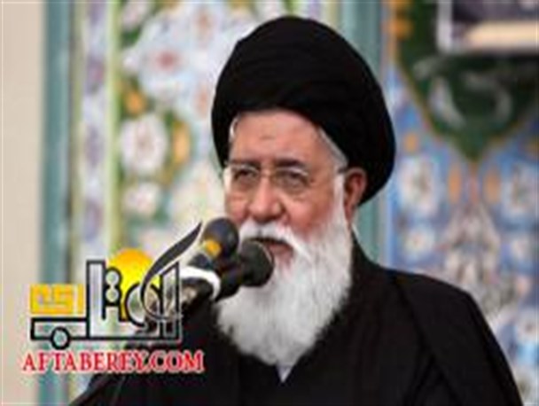 مهمترین درس عاشورا مقابله با تحریم‌ها است