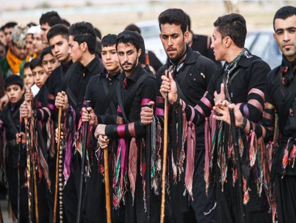 آیین عزاداری شاطری‌ در روستای گز دامغان+عکس