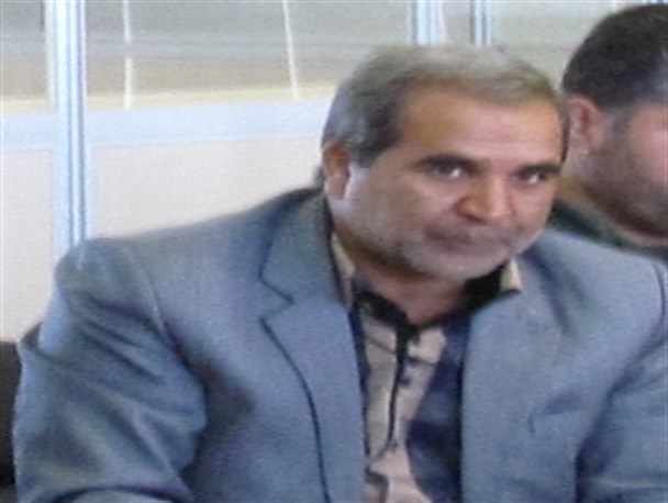 عضو شورای شهر کلاله: مسئولین هواپیمایی به جای صندلی خالی ، قیمت بلیط را کاهش دهیم