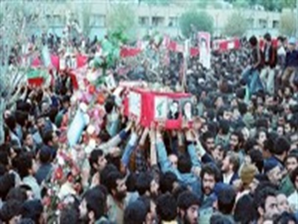 اصفهان در عملیات محرم بیش از ۱۰۰۰ شهید نثار انقلاب اسلامی کرد