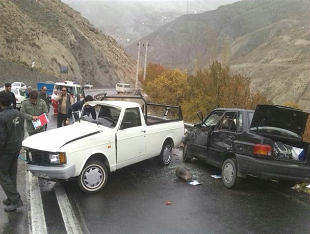 یک کشته و چهار زخمی در تصادف محور هراز +تصاویر