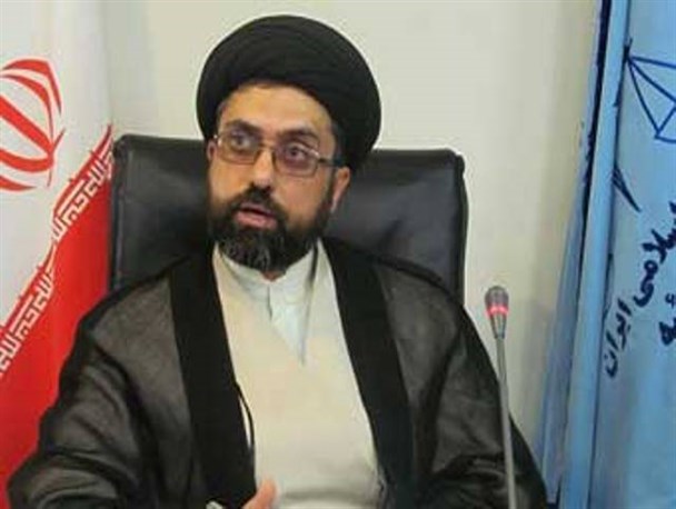 دادستان به عنوان مدعی العموم به کیفیت و نحوه انتقال آب به شهروندان حساسیت دارد / شهروندان نسبت به موضوع آب و نحوه استفاده از آن حساس باشند