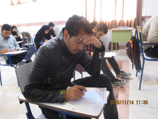 برگزاری مسابقه کتابخوانی با موضوع حجاب و عفاف در مؤسسه آموزش عالی نوین