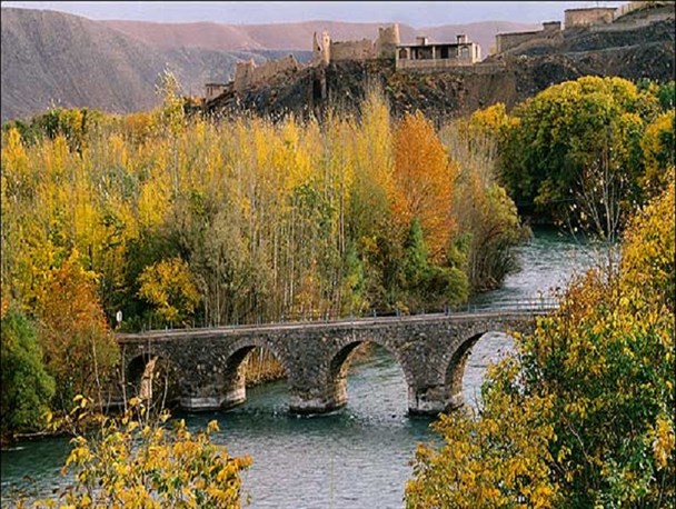 توسعه گردشگری روستایی، حفظ اصالت فرهنگی و تحقق اقتصاد مقاومتی است