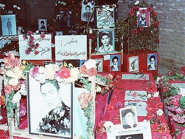 بر عهدی که با شهدا در ۲۵ آبان ۶۱ بسته‌ایم، استواریم