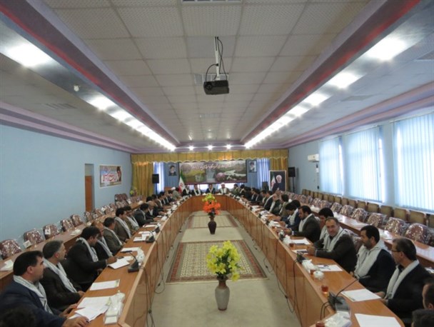 تشریح برنامه‌های هفته بسیج با شعار "بسیج انقلابی و خدمت‌گزار" در شهرستان پارس آباد + عکس