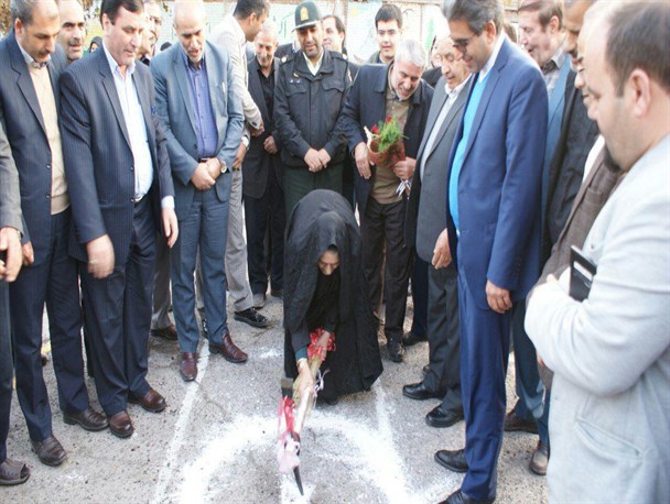 ساخت مدرسه ۱۲ کلاسه در اسکو کلنگ زنی شد