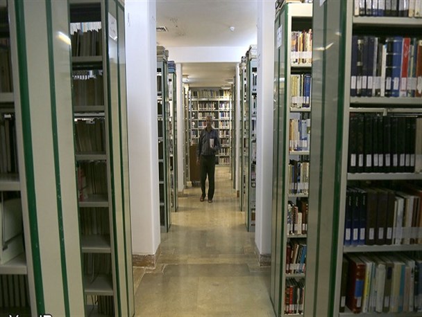 گزارش تصویری/ گشت و گذاری در کتابخانه های یزد