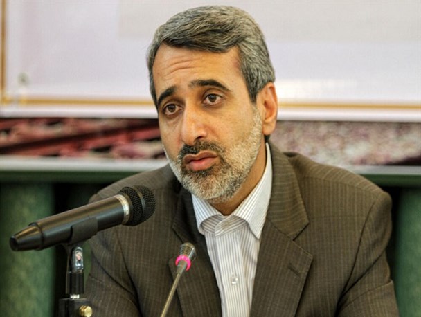 با ایجاد صنایع سبز در استان، آلودگی هوا در اصفهان را در یک دهه آینده به حداقل برسانیم