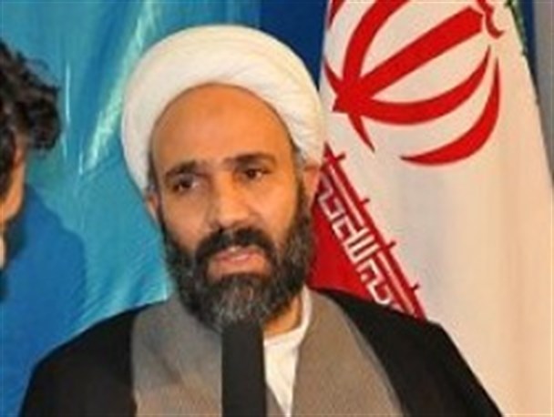 مسئولان دیپلمات با اطمینان وارد مذاکره با دشمن نشوند