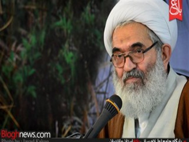 مدعیان از موضع‌گیری‌های ناروا بپرهیزند/تغییر مدیران براساس سلایق حزبی، خسارت است/شب یلدا و احترام مردم به ارزش‌ها