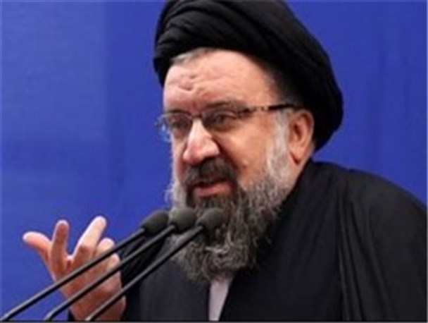 آرمانی که حوزه و دانشگاه دنبال می کنند حفظ نظام اسلامی و راه شهیدان است
