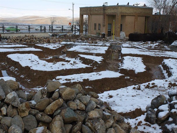 آغاز عملیات اجرایی ساختمان درمانگاه تخصصی ابن سینای دلفان
