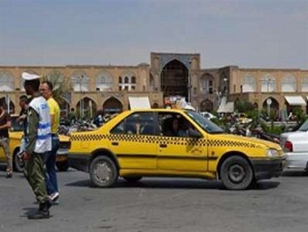 هنوز نمی دانیم دقیقا زیر نظر چه سازمانی هستیم/ تاکسی متر، بود و نبودش فرقی نداشت