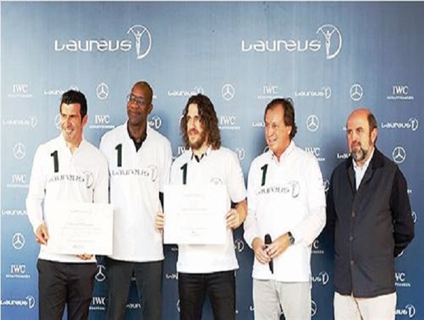 فیفا ستارگان فوتبال را تهدید به محرومیت کرد