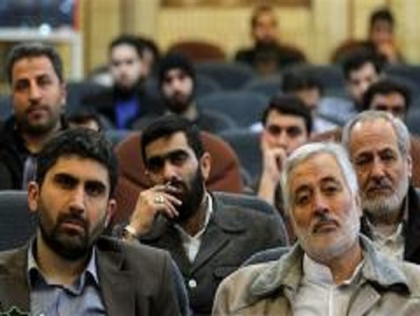 مدیران کاروان‌های راهیان نور بسیج آموزش می‌بینند