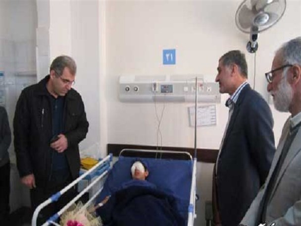جراحی چشم دانش آموز به دست پزشک خیر گلستانی+تصاویر