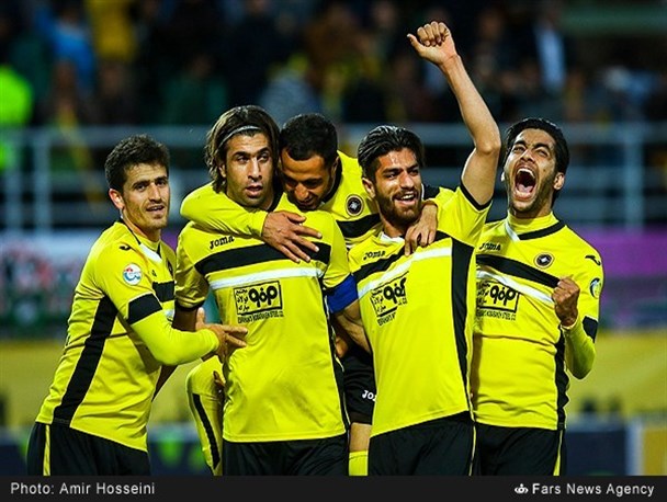 اولین خرید سپاهان