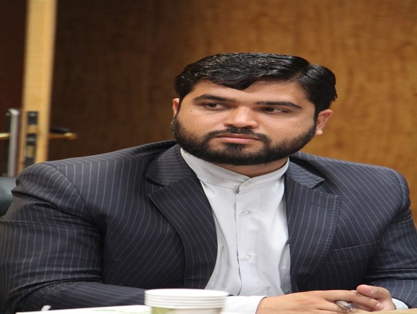 شهردار صداقت ندارد/حقوق کارگران شهرداری رعایت نشده است