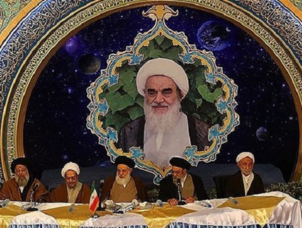 هجرت آیت الله مظاهری به اصفهان سراسر برکت بوده است/ مردم اصفهان قدردان شخصیت آیت الله مظاهری هستند