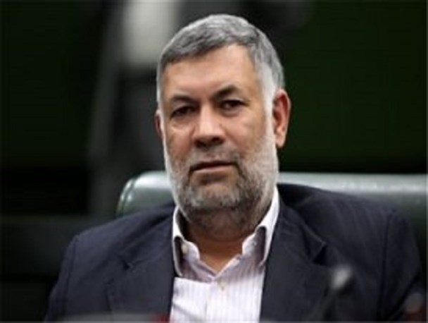 فعالیت بیش از ۳۲۰ هزار مهاجر در بخش کشاورزی استان کرمان/بانک ها به جای بانکداری،بنگاه داری راه انداخته اند
