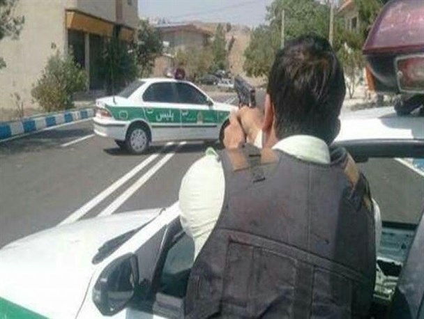 ۲قاچاقچی شرور مواد مخدر دستگیر شدند
