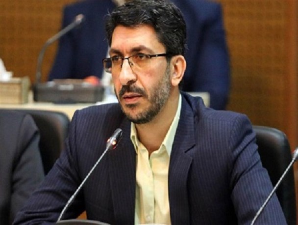 افزایش دوربین‌های نظارتی به ۹۰ دوربین در شهر قم / توزیع ۴۰۰۰ حلقه لاستیک در بین تاکسی‌داران