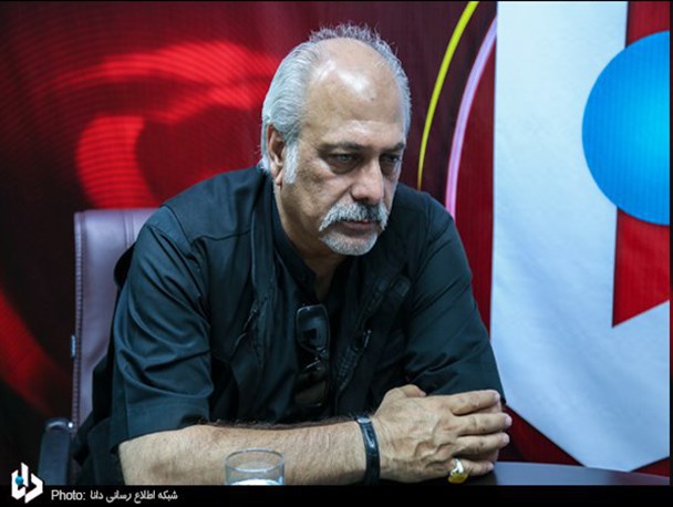 آقای انتظامی باید پاسخگو باشد که چرا دستور اکران "خانه پدری" را داده است