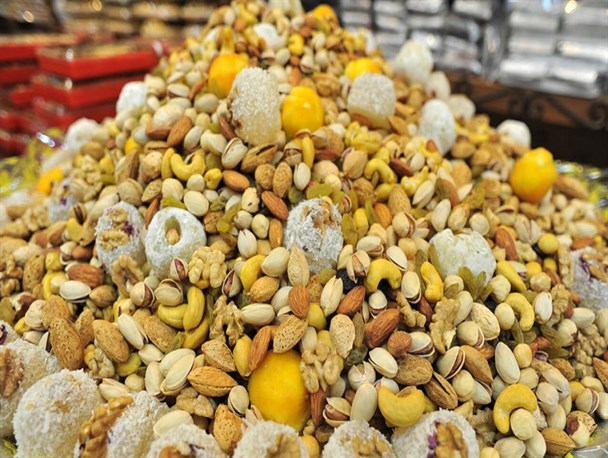 کاهش 10 تا 35 درصدی قیمت آجیل شب یلدا در یزد