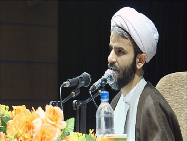 برخی جوانان ازدواج را از ترس انتخاب غلط رها کرده‌اند/ طلاق زودرس از آسیب‌های روابط دوستانه پیش از عقد است