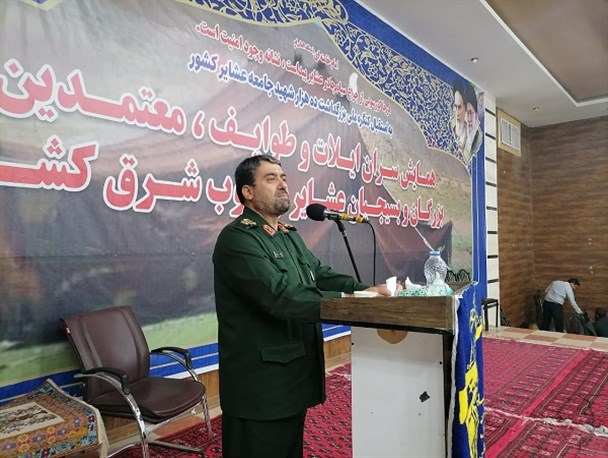 حیات استکبار در به یغما بردن کشورهای ضعیف است/ شیعه انگلیسی بر علیه مقدسات اهل سنت سخن می گوید