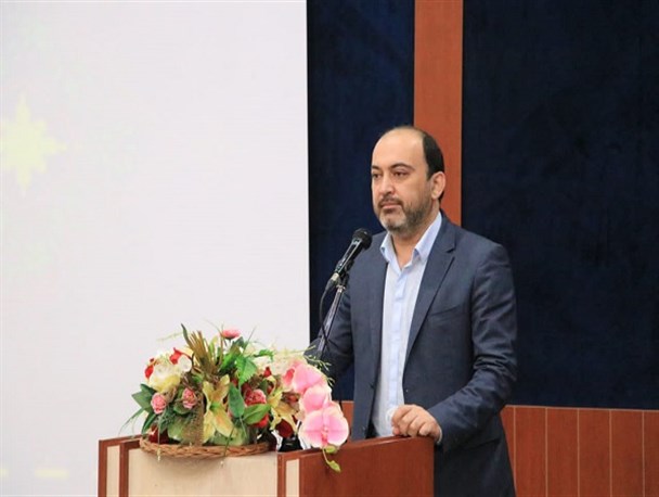 حمایت و تقویت حوزه‌های علمیه را وظیفه خود می‌دانیم