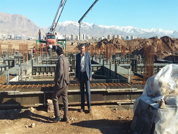 بتن ریزی مجتمع فرهنگی شهرک فردوس به پایان رسید