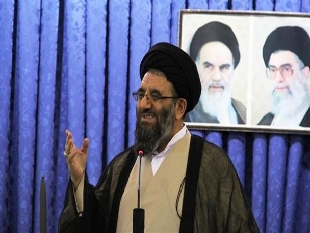 توقیف شناورهای آمریکا نمایش قدرت ملت ایران بود