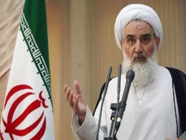 سیاستمداران دنیا از رهبری نظام جمهوری اسلامی ایران متحیر ماندند/ فتنه 88 توطئه دشمن برای براندازی بود
